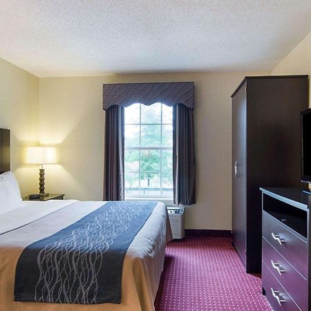 Quality Inn & Suites Little Rock West Exteriér fotografie