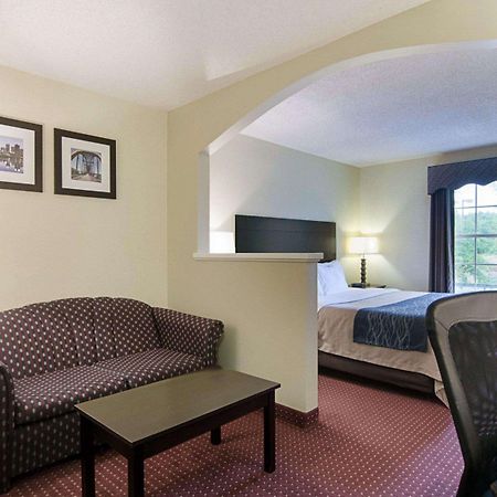 Quality Inn & Suites Little Rock West Exteriér fotografie