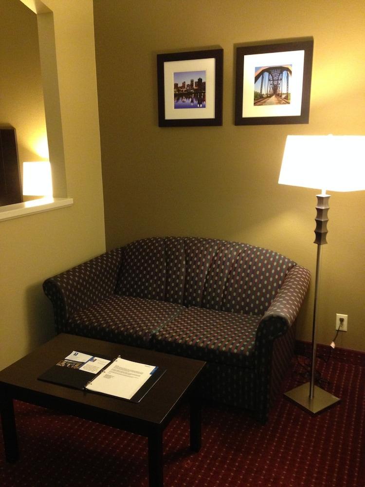 Quality Inn & Suites Little Rock West Exteriér fotografie