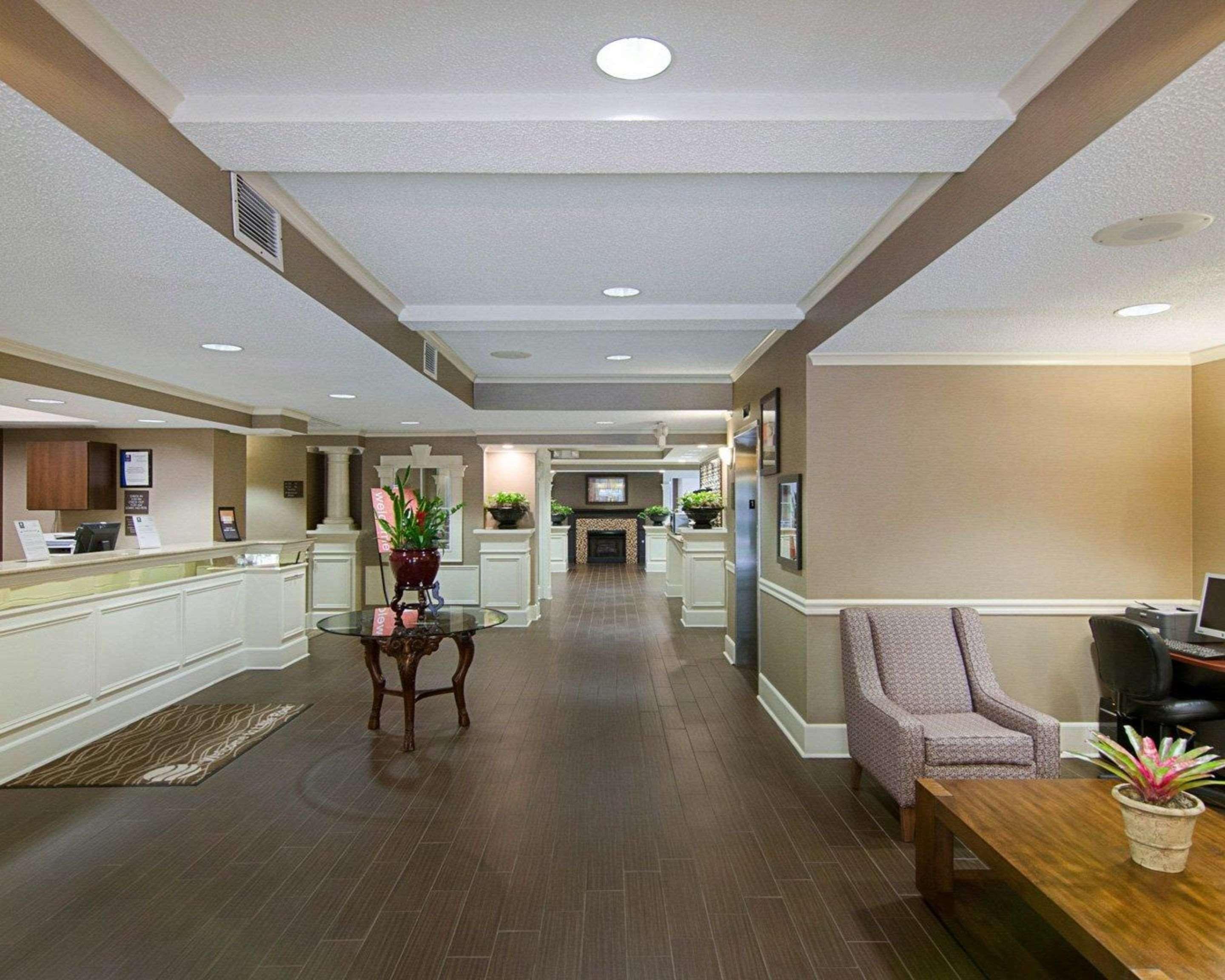 Quality Inn & Suites Little Rock West Exteriér fotografie