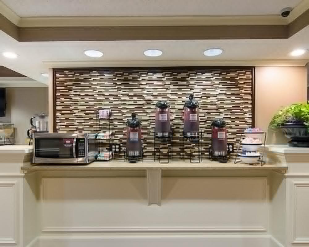 Quality Inn & Suites Little Rock West Exteriér fotografie